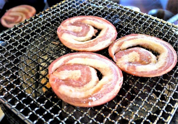 胖肚肚燒肉吃到飽:【食記】胖肚肚燒肉吃到飽!慶生聚餐的好地方!近捷運南京三民站 / 京華城旁