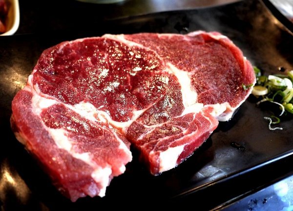 胖肚肚燒肉吃到飽:【食記】胖肚肚燒肉吃到飽!慶生聚餐的好地方!近捷運南京三民站 / 京華城旁