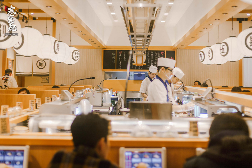 【中肯‧食記】合點壽司 內湖店（がってん寿司）．捷運西湖站｜講究師傅手作溫度．日本超人氣の迴轉壽司！