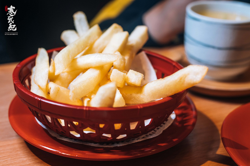 【中肯‧食記】合點壽司 內湖店（がってん寿司）．捷運西湖站｜講究師傅手作溫度．日本超人氣の迴轉壽司！