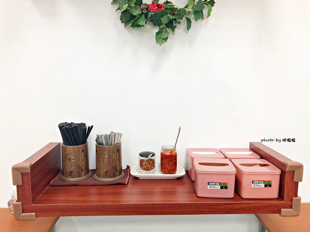 【台中 北區】青和日式廚房 🍜🍱 從早餐賣到晚餐，餐點平價，口味少油少鹽，清爽無負擔，更有限定冰花及沖繩飯糰供應，近中國醫，外食族三餐新選擇，鄰近一帶有外送喔！