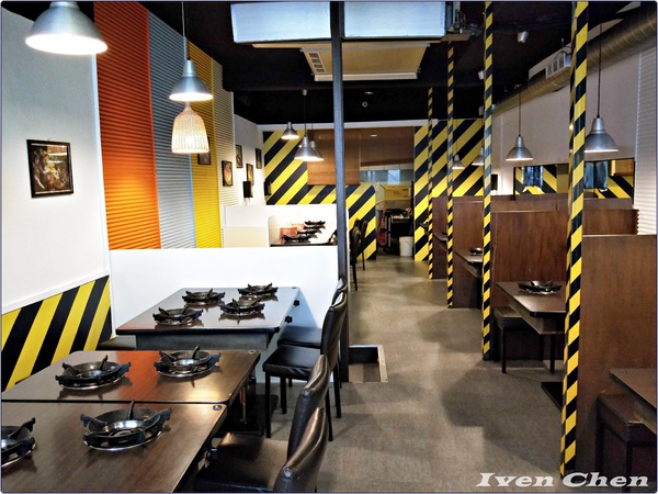 哈帕叔叔：《西門町美食》假日逛街的精緻鍋物/火鍋/丼飯/火烤兩吃/風味板燒/養生素食/石鍋拌飯/在料理豐富多元的『哈帕叔叔』