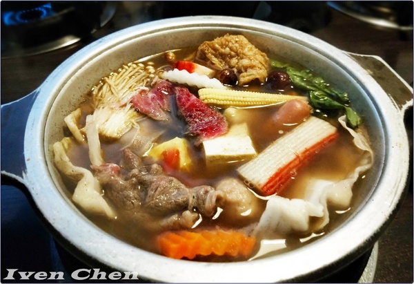 哈帕叔叔：《西門町美食》假日逛街的精緻鍋物/火鍋/丼飯/火烤兩吃/風味板燒/養生素食/石鍋拌飯/在料理豐富多元的『哈帕叔叔』