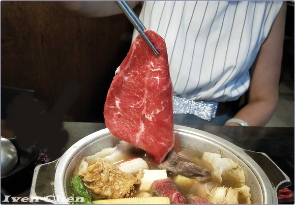 哈帕叔叔：《西門町美食》假日逛街的精緻鍋物/火鍋/丼飯/火烤兩吃/風味板燒/養生素食/石鍋拌飯/在料理豐富多元的『哈帕叔叔』