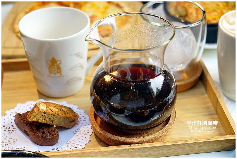 【桃園美食】季洋莊園咖啡‧夢幻漸層小農拿鐵、手沖單品咖啡冷熱體驗，鹹甜輕食都有!不限時、附Wifi、插座，無服務費的用餐好地方!