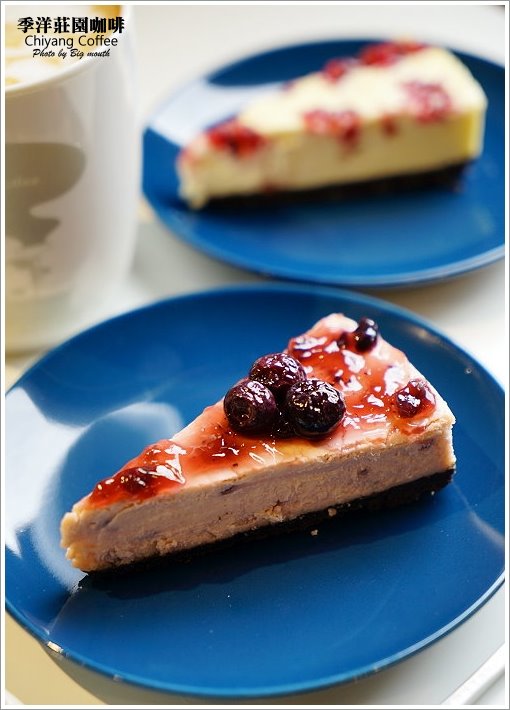 【桃園美食】季洋莊園咖啡‧夢幻漸層小農拿鐵、手沖單品咖啡冷熱體驗，鹹甜輕食都有!不限時、附Wifi、插座，無服務費的用餐好地方!