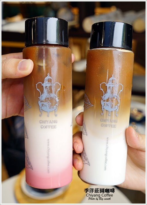 【桃園美食】季洋莊園咖啡‧夢幻漸層小農拿鐵、手沖單品咖啡冷熱體驗，鹹甜輕食都有!不限時、附Wifi、插座，無服務費的用餐好地方!