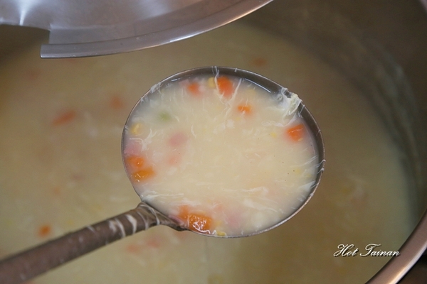 竹之青-牛排部屋(本店)：【台南美食】最有特色也是口味最創新的牛排店！搬家後全新面貌登場：竹之青牛排部屋