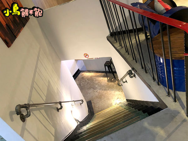 南勢角捷運站附近合法旅宿住宿推薦《中和旅舍》老公寓大翻新，住了一晚還想續住一晚！