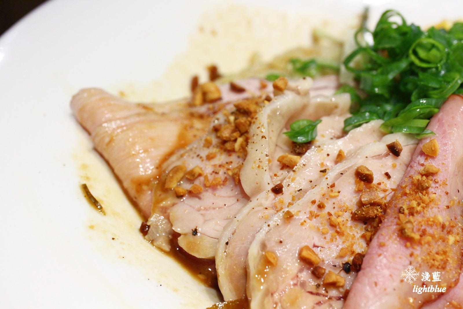 [ 市府站美食 ] 淺藍 × 鷹流東京涼麺・油そば本舗 涼風庵～適合炎夏的大份量日式涼麵