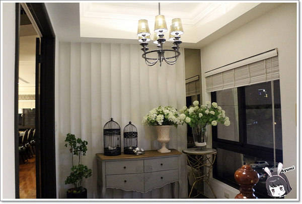 蒙娜麗莎鮮鍋物總匯：[食記]►高雄鼓山區◄令人讚嘆的歐式風格建築、各式活體現流海鮮盡在蒙娜麗莎. 佳餚品嚐館 - 海鮮鍋物總匯