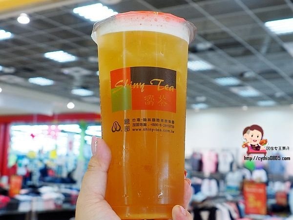 桃園中壢美食-嚮茶-中壢第一家熊貓奶茶來了，用親民點的價格喝好茶，現在還有買一送一 (邀約) @民宿女王芽月-美食.旅遊.全台趴趴走