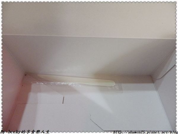 <捷運中山國小站>搗蛋鬼烘焙坊/古早味蛋糕/經典原味/起司派對/魔力咖啡/可可森林/晴光市場/