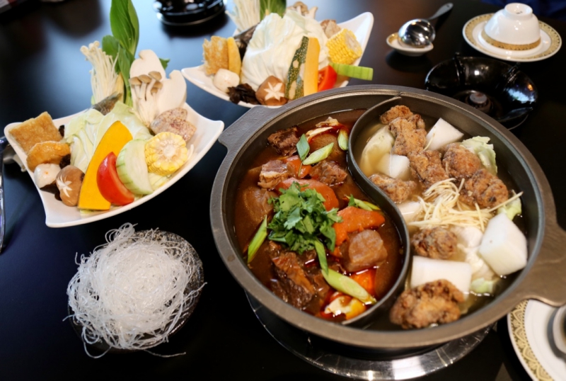 [台南]安平火鍋推薦 品悅鍋物(內有菜單)港點、熱炒 選擇多元宵夜推薦