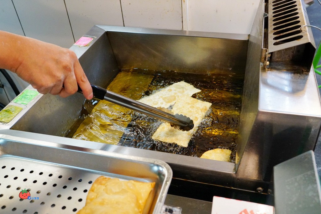 士林B1美食街 巴西炸餃