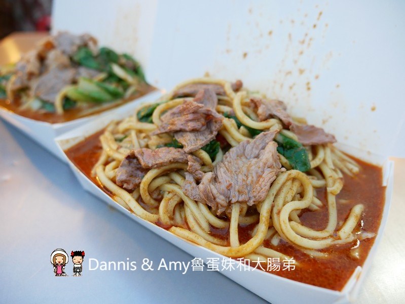 《新竹小吃》阿財羊肉炒麵。牛肉炒麵。當歸羊肉補湯 ︱空軍醫院旁 （影片）