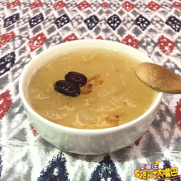 台中團購宅配美食白木耳》覓覓食務所-桃膠雪蓮子(皂角米)白木耳露!遵循古法製作流傳自大陸的消暑養顏Q彈健康飲~台中大墩路必吃美食小吃餐廳推薦。