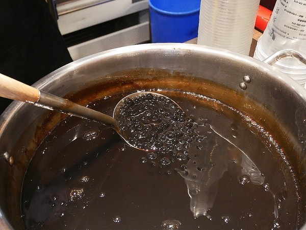 米塔黑糖飲品專賣(世貿店):米塔黑糖飲品(世貿店)-米塔集團旗下新創飲品 主打近期最夯的黑糖飲品 茶品都不錯喝 很適合炎熱的午後來一杯