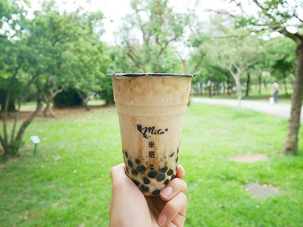 米塔黑糖飲品專賣(世貿店):米塔黑糖飲品(世貿店)-米塔集團旗下新創飲品 主打近期最夯的黑糖飲品 茶品都不錯喝 很適合炎熱的午後來一杯