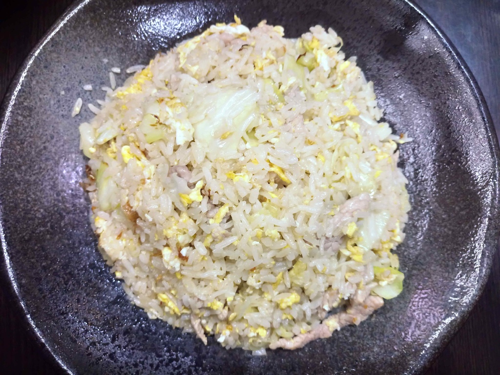 【桃園中壢】豐穀食堂☞加了紹興酒的炒飯,吃了到底會不會醉?