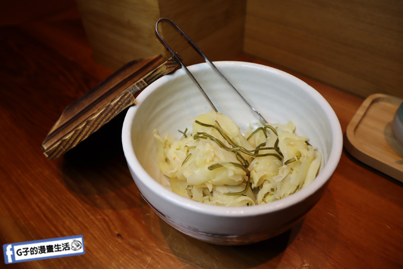 【台北信義區海鮮丼】日本橋海鮮丼 辻半-Tsujihan.微風信義.刺身.生魚片丼飯