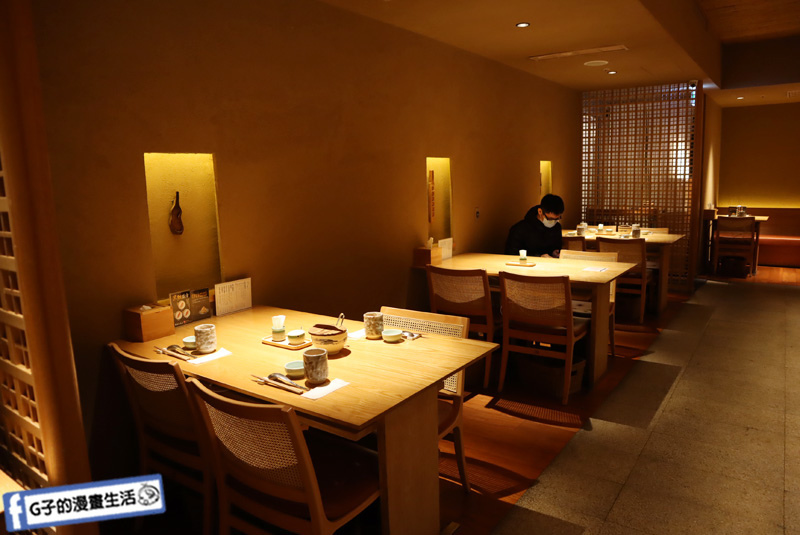 【台北信義區海鮮丼】日本橋海鮮丼 辻半-Tsujihan.微風信義.刺身.生魚片丼飯