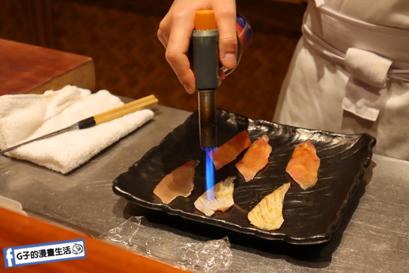 【台北信義區海鮮丼】日本橋海鮮丼 辻半-Tsujihan.微風信義.刺身.生魚片丼飯