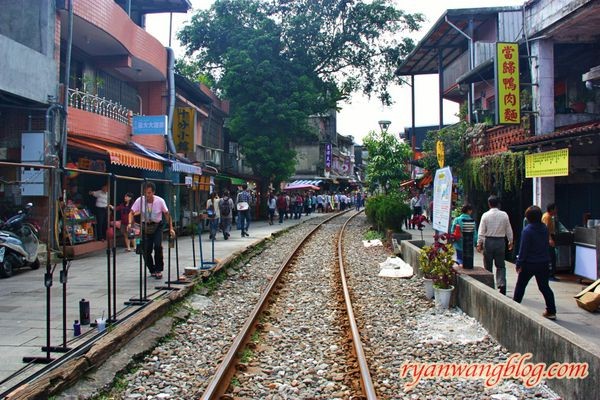 平溪一日遊-十分老街