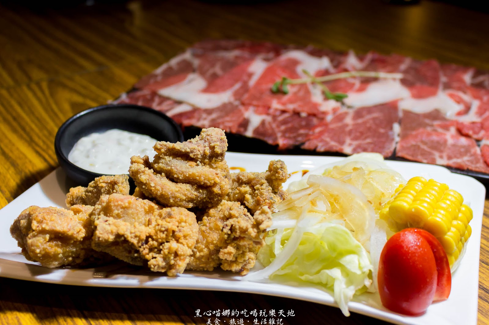 高雄鼓山︱小小醉迷你石頭火鍋 下班小聚,就吃精緻石頭火鍋與日式定食吧!