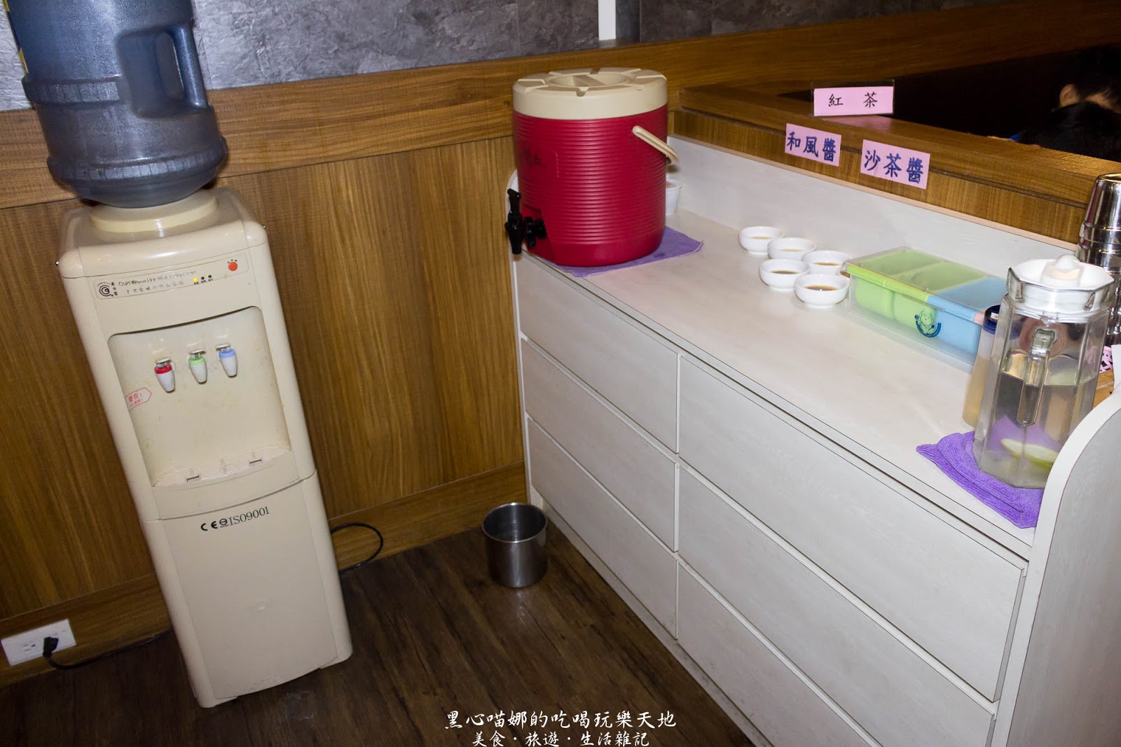 高雄鼓山︱小小醉迷你石頭火鍋 下班小聚,就吃精緻石頭火鍋與日式定食吧!