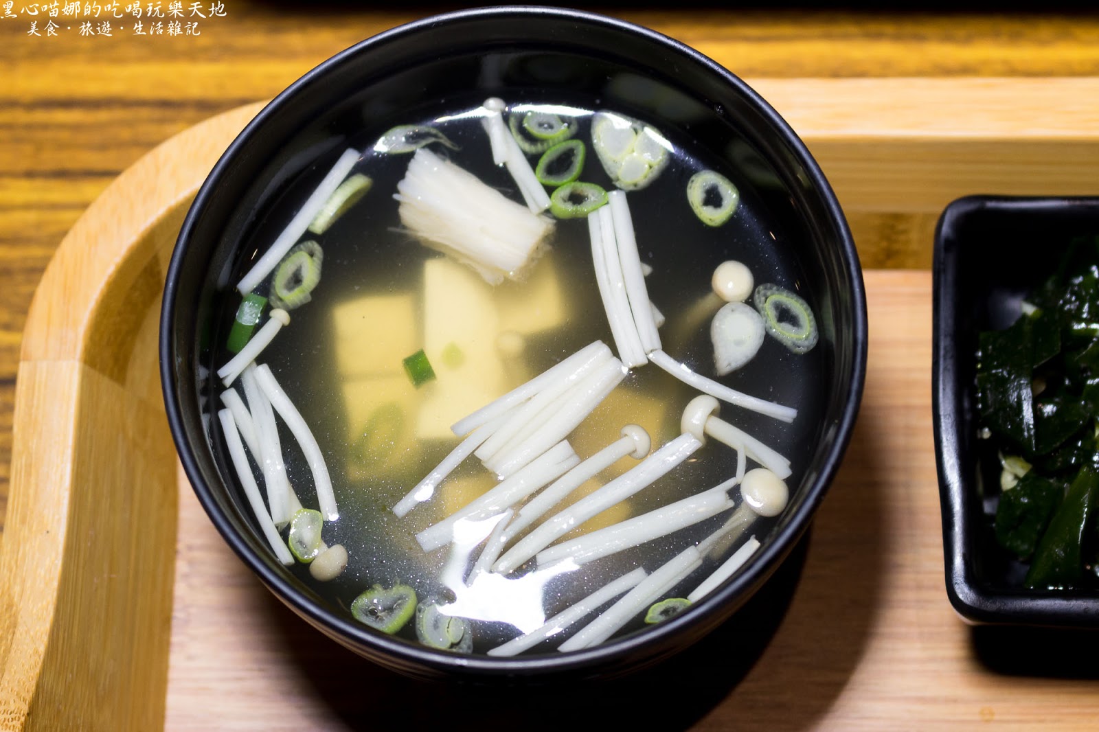 高雄鼓山︱小小醉迷你石頭火鍋 下班小聚,就吃精緻石頭火鍋與日式定食吧!