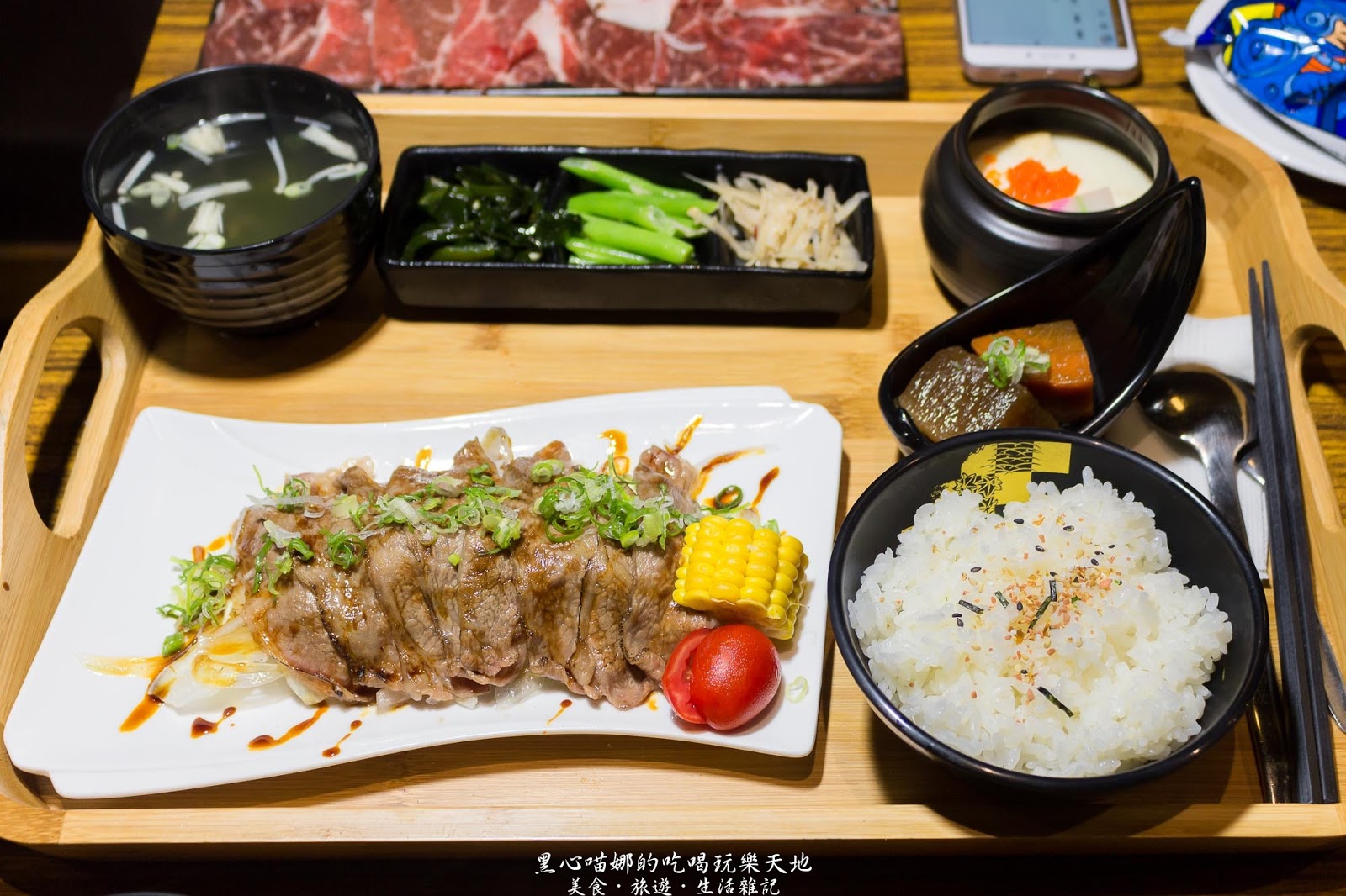 高雄鼓山︱小小醉迷你石頭火鍋 下班小聚,就吃精緻石頭火鍋與日式定食吧!