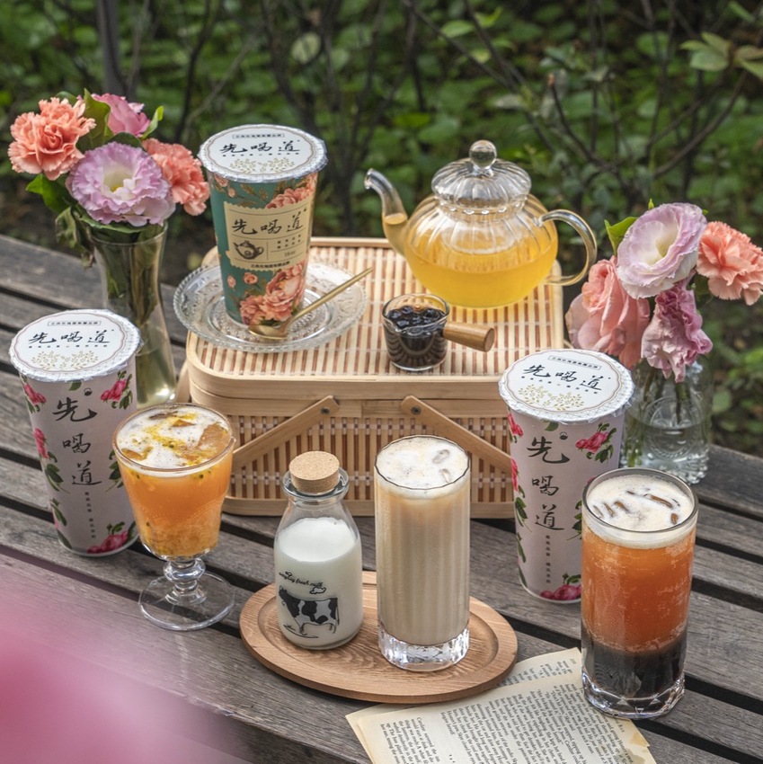 古典玫瑰園集團-先喝道｜少女感滿分「英式玫瑰特調茶」，入喉迷人玫瑰香四溢，夏日必點「英式水果茶」清爽消暑首選！ · 算命的說我很愛吃