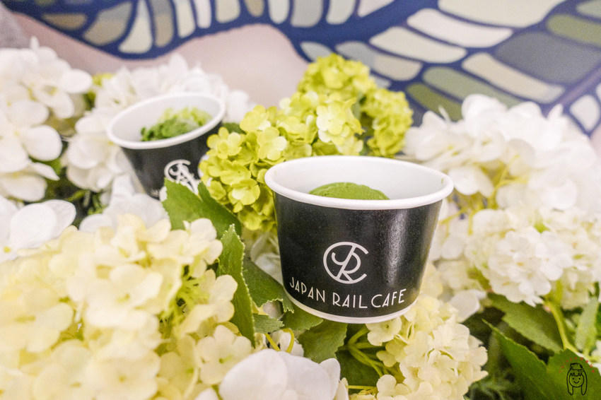 高雄下午茶 隱藏版IG網美咖啡廳，有世界最濃郁抹茶冰淇淋，還有高貴不貴的餐點、手作甜點及手作麵包喔！