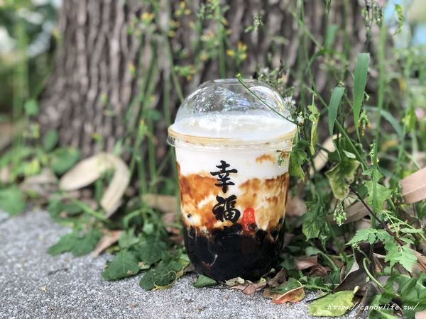 幸福堂 蛋糕菓子燒 黑糖珍珠牛奶專賣店(中原店):桃園美食│幸福堂 蛋糕菓子燒 黑糖珍珠牛奶專賣店-中原店〃桃園排隊美食!人氣幸福堂進軍中原夜市~