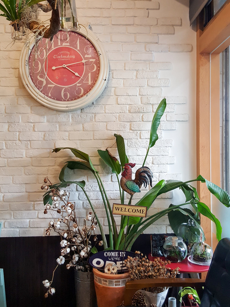 36688580_2016220045055298_1538520322662203392_n