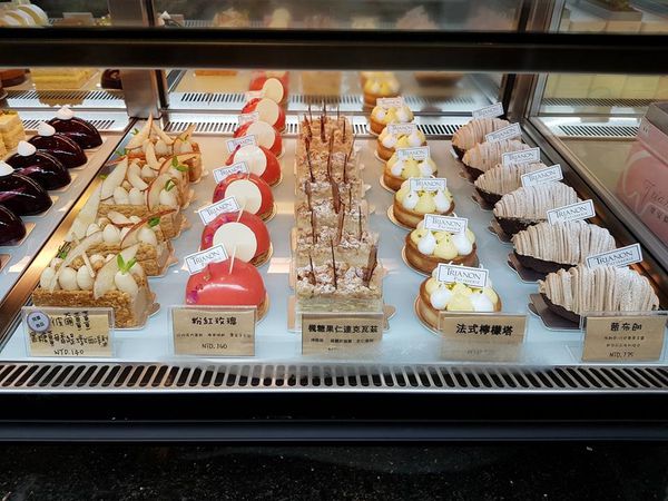 32239740_763977740657301_6928692047075344384_n