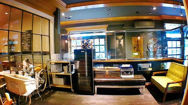 36526661_1849385351749343_5763966078258511872_n