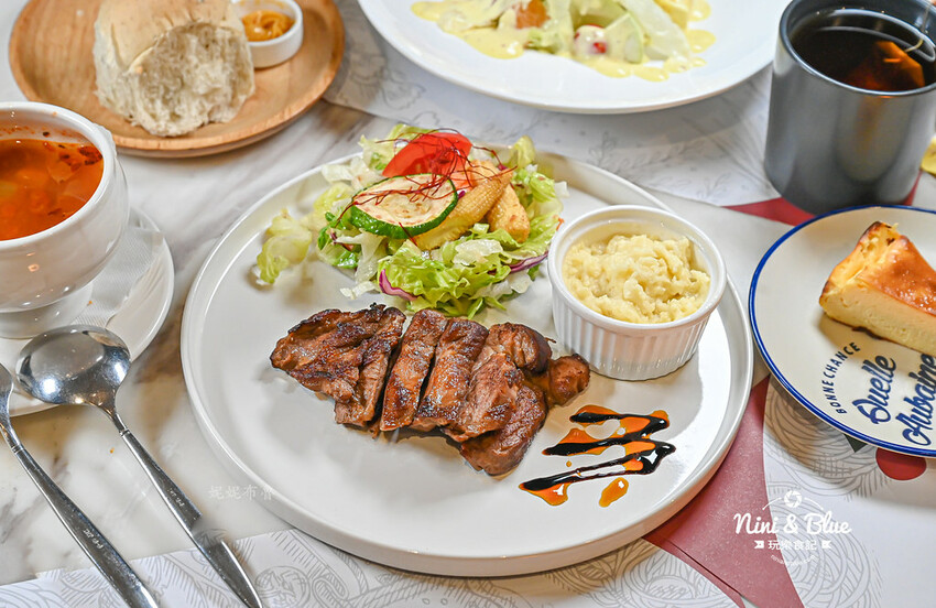 員林義大利麵、披薩、商業午餐、約會、包場辦活動餐廳推薦