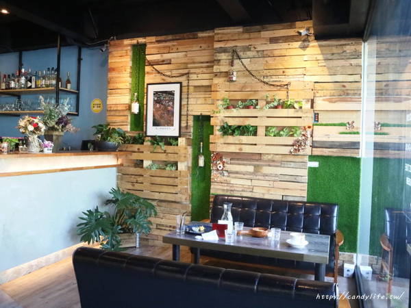 TOASTAGE土司盛世:台中美食│Toastage 土司盛世〃起司控們注意!超邪惡勘西美食登場啦~