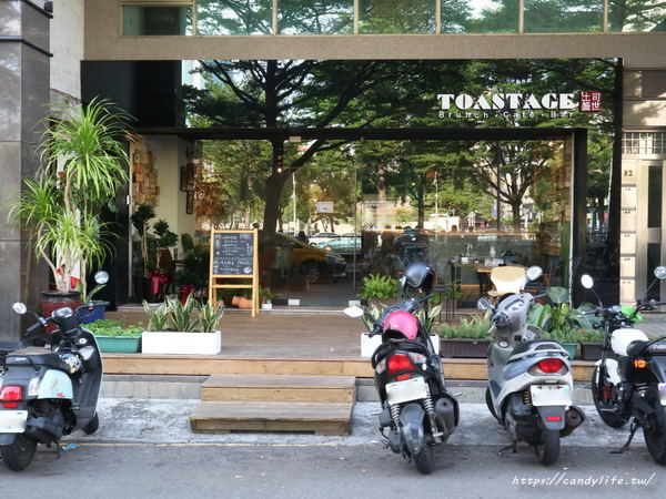 TOASTAGE土司盛世:台中美食│Toastage 土司盛世〃起司控們注意!超邪惡勘西美食登場啦~