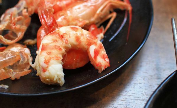 【台北美食】上官木桶鍋內湖店-超誇張!堆成一座小山的大份量肉盤