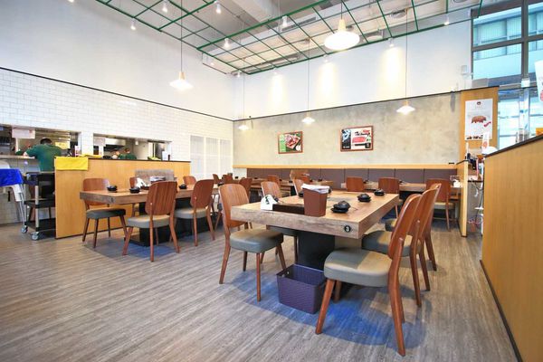 【台北美食】上官木桶鍋內湖店-超誇張!堆成一座小山的大份量肉盤