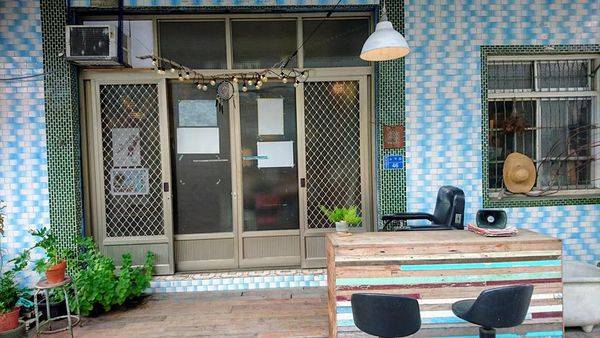 36392037_1933506293347717_7914789162115399680_n