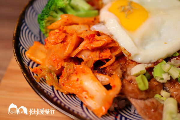 Homing Cafe：【羅東下午茶】Homing Cafe歸巢咖啡｜不只下午茶甜點還有美味燒肉飯和關東煮