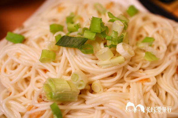 Homing Cafe：【羅東下午茶】Homing Cafe歸巢咖啡｜不只下午茶甜點還有美味燒肉飯和關東煮