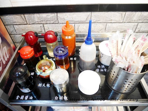 【板橋鍋貼】佳佳香鍋貼-板橋店 #佳佳香 #鍋貼 #板橋美食 #板橋小吃 #銅板美食 (8).JPG