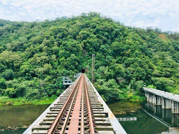 36736060_1855240411163837_5828688611184214016_n