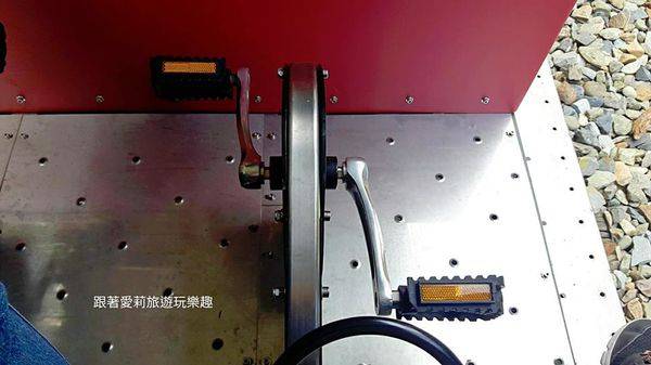 36786316_1855228857831659_7335381830318686208_n