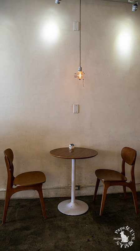 台中西區 ｜早午餐  harumarupan   春丸餐包製造所-街邊店－超過30款日式餐包滿足各種想吃甜／鹹的心-葷素可